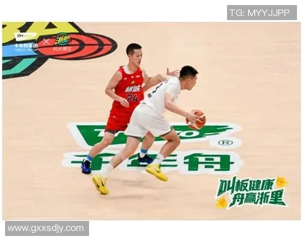 杭州篮球队战术创新引发热议球迷期待新赛季表现提升 杭州篮球队战术创新引发热议球迷期待新赛季表现提升