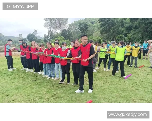 武汉飞盘队的耐力挑战与团队精神探索之旅 武汉飞盘队的耐力挑战与团队精神探索之旅